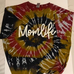 Comfort Colors mom life tee